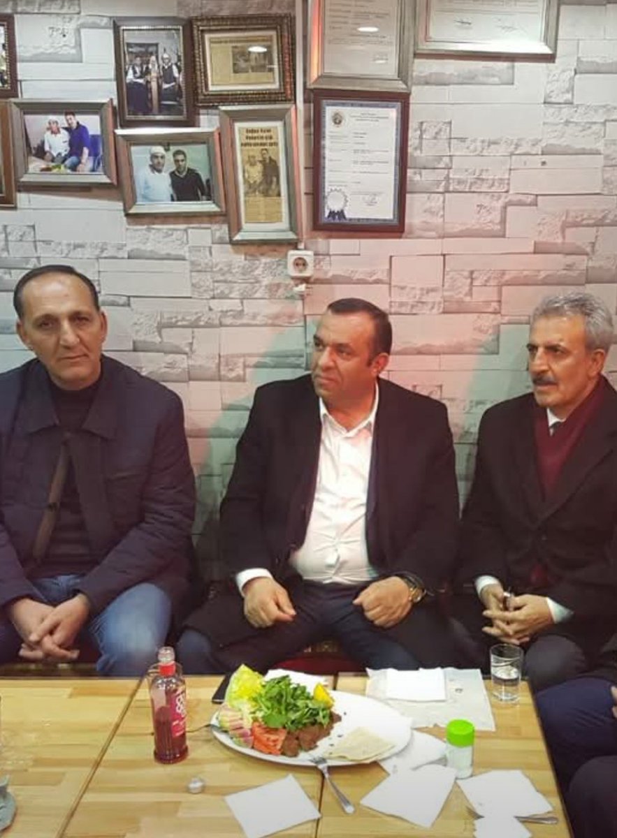 abdullahkarum1's tweet photo. Eski günleri özledim koca yürekli insan mekanın cennet  olsun https://t.co/l2U6VBes97