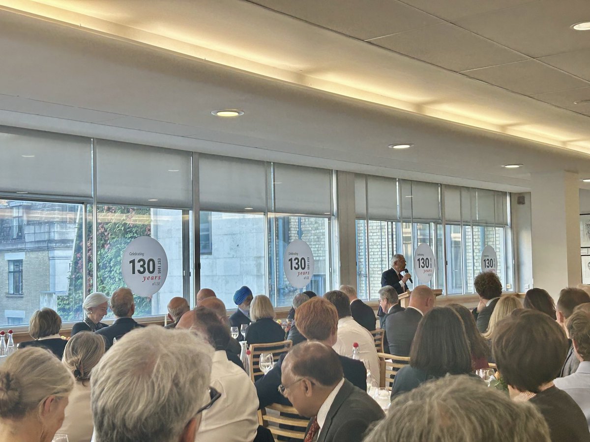 STICERD_LSE's tweet image. Nick Stern (GSoS) @GRI_LSE marks his 80th at @LSEnews celebrating its international spirit and the global work it inspires. “The world is “fascinating and infuriating,” but we cannot and will not give up” #yeswecan