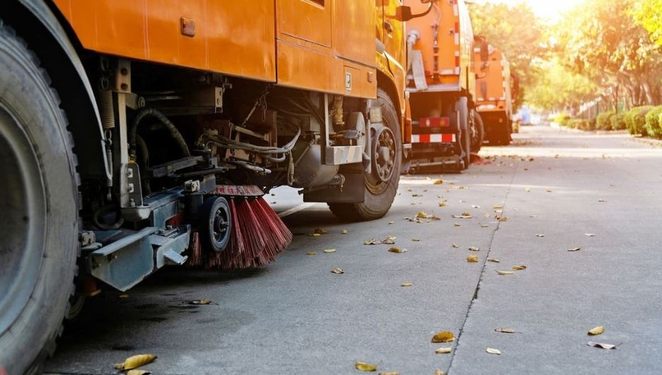Routeware's tweet image. Here are the five questions a modern street sweeping program needs to be able to answer. If your current setup can't answer them quickly, it might be time to look at what's possible.

👉 bit.ly/4dUwRTC

#PublicWorks #SmartCities #MunicipalTechnology #StreetSweeping