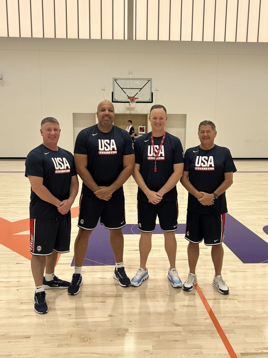 CoachRas's tweet photo. Always grateful to be part of USA Basketball @usab3x3 program. The U23 developmental camp had some outstanding players, unbelievable facilities, and great coaches to work with. https://t.co/pBu5AZoApn