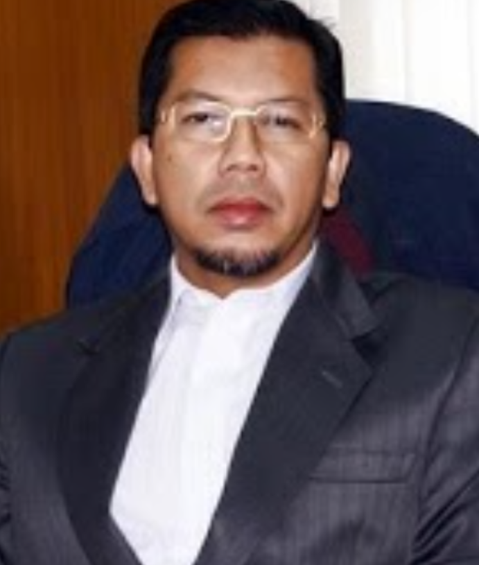 Detectiveharam tweet media