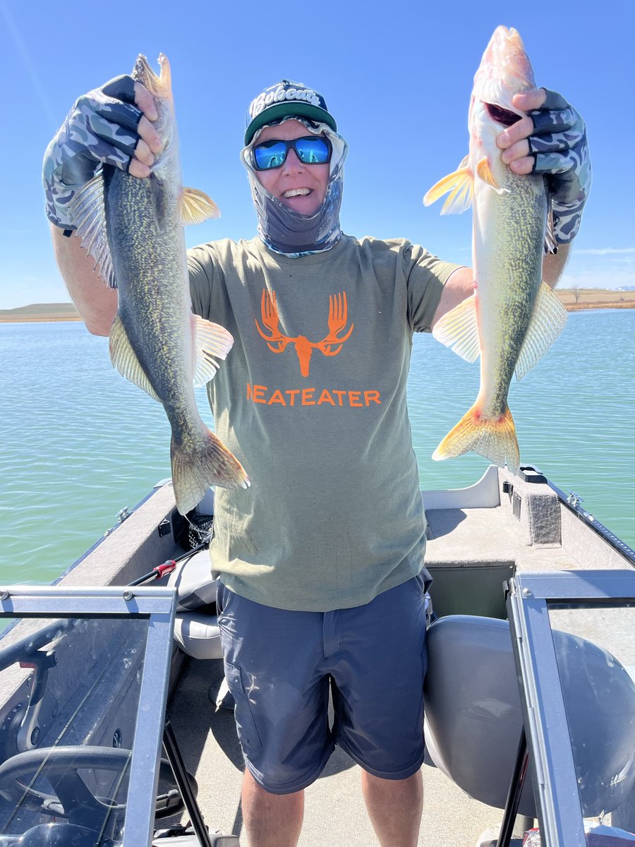 gdzira's tweet photo. @Skunkscraper and I hammering โeyes in Montana.
#meateater
@jeff_swearn5
@pjost10 https://t.co/0yQ6joOiNL