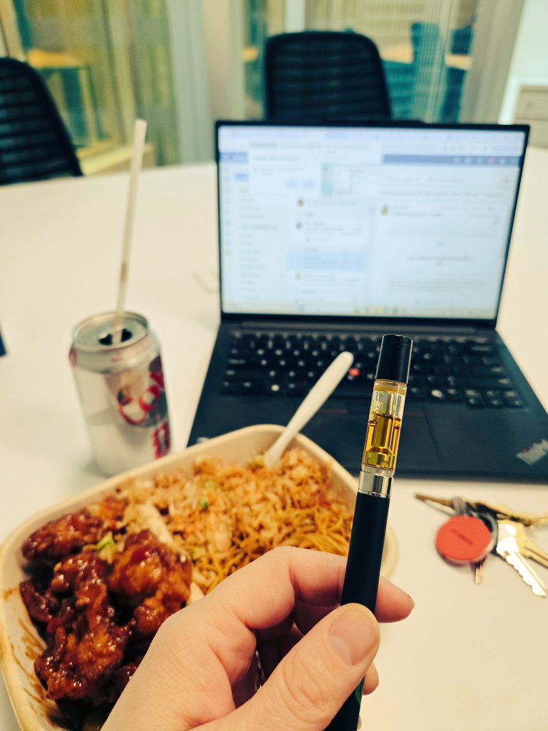 Heidi Jessica 🇨🇦🇳🇬 tweet media