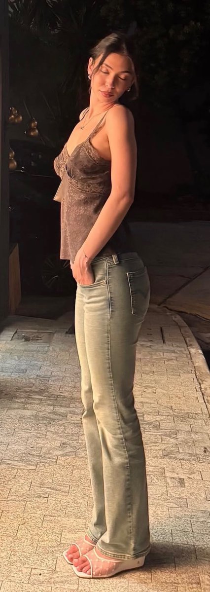 Feet 🇫🇷 tweet media