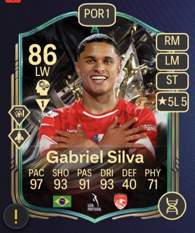 AhmedSamehPro's tweet photo. @DetectiveFUT @FutPoliceLeaks or the sbc hazard? https://t.co/bM3hBvF48T