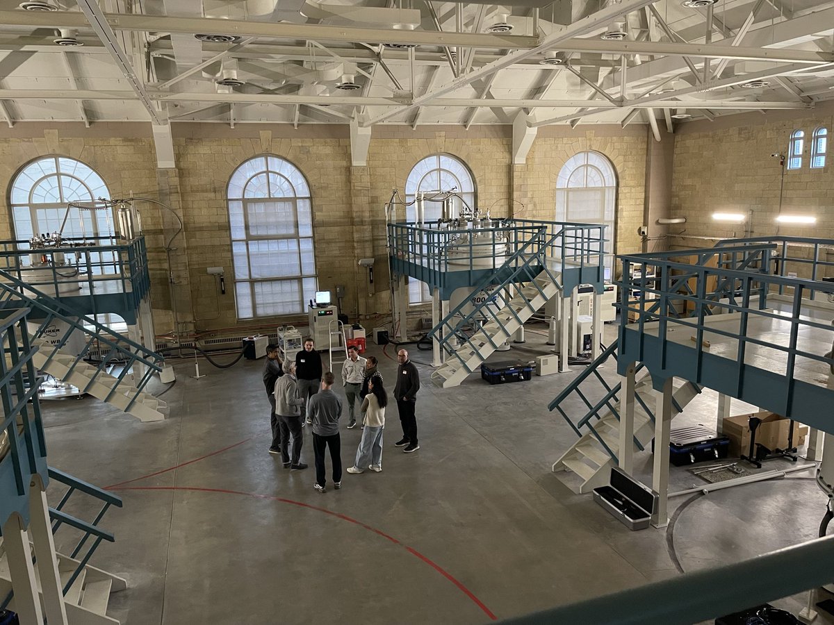 edward_eng's tweet image. @NYSBC_Science is hosting a @MathforAmerica course on Unveiling Molecular Mysteries: A Journey Into Structural Biology. This course spans 3-parts: April 21 (NMR), May 5 (X-ray crystallography) &amp;amp; May 19 (#cryoEM). 

Tonight NYSBC’s NMR director, Art Palmer, kicked off the series.