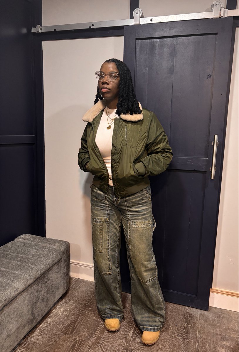 Selah The Poet🇧🇧 tweet media