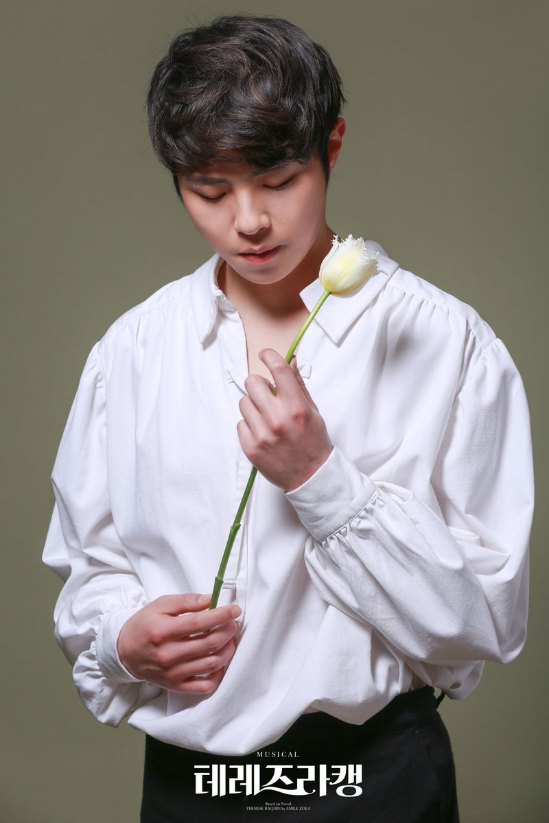레뜨 tweet media