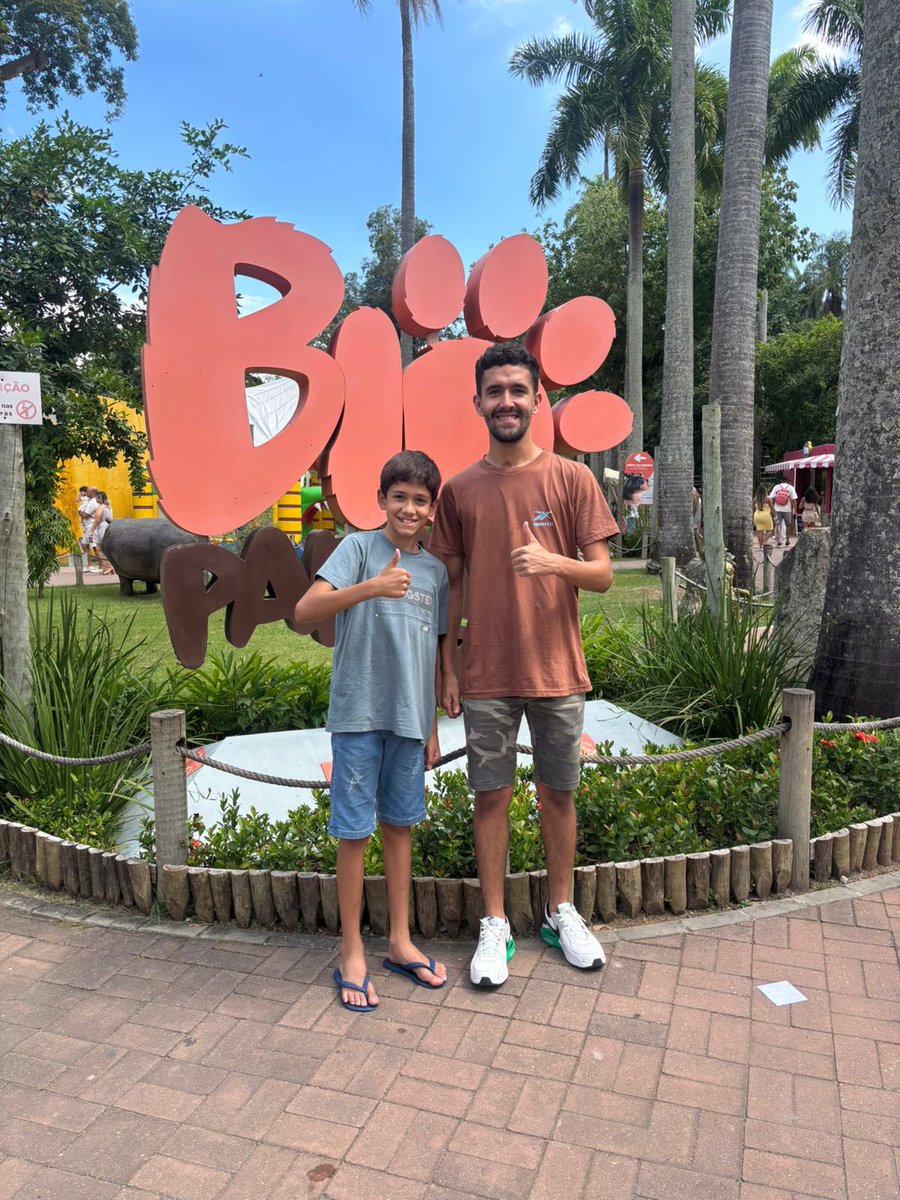 ChagasChag83005's tweet image. 🦁🐻🐮🐸🦊🦆🐘
#tbt