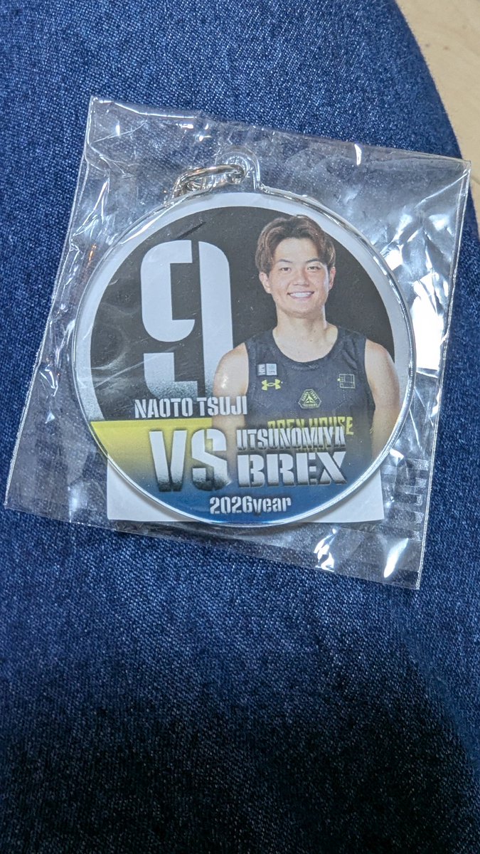 ピニョン吉 tweet media