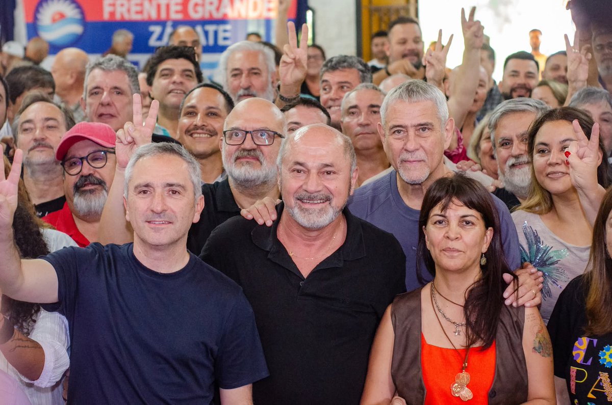 telma_martines's tweet photo. Asunción de las autoridades del @FGBuenosAires @frentegrandecanuelas https://t.co/nPPRjVJ1E0