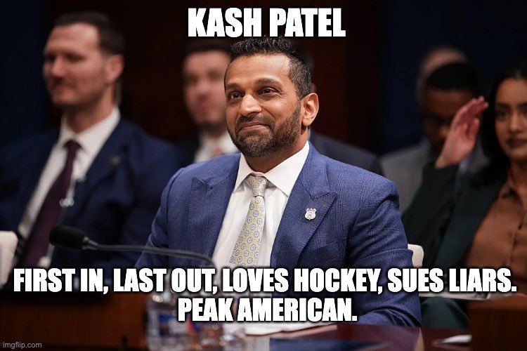 Desmond A Wapen tweet media