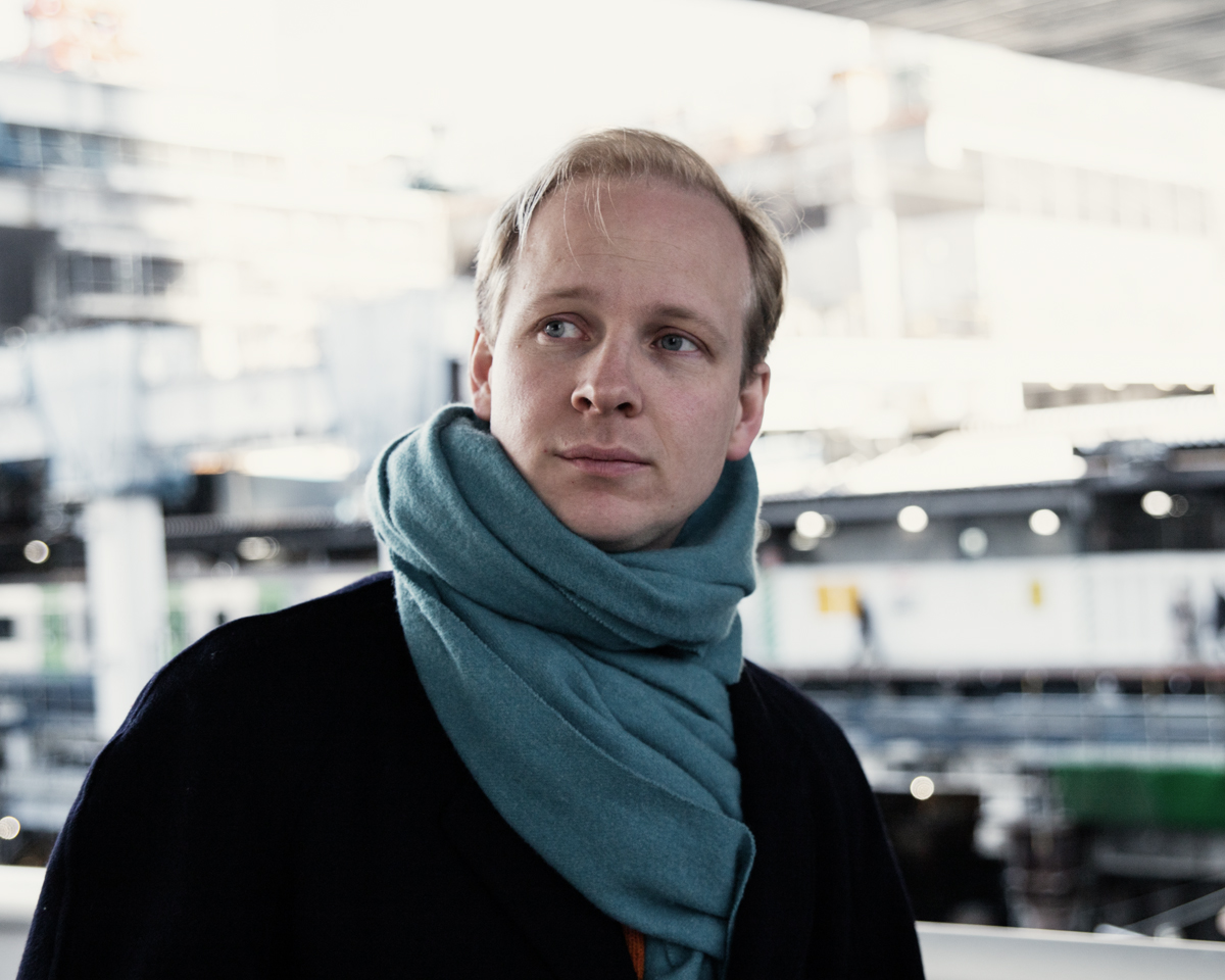 EmbSweTokyo's tweet photo. 📚スウェーデンの作家フランス・ワクトメイスターが、小説『Förlorad mark（英題：Lost Ground）』で、欧州連合文学賞（European Union Prize for Literature）2026の候補に選出されました👏

1993年生まれのワクトメイスターは、過去10年にわたり東京を拠点に活動し、美術史や日本語を学びました。デビュー作『Territoriella Anspråk』は複数の文学賞にノミネートされるなど高い評価を受け、本作は待望の第2作となります✨

最終受賞者は5月に発表されます💐