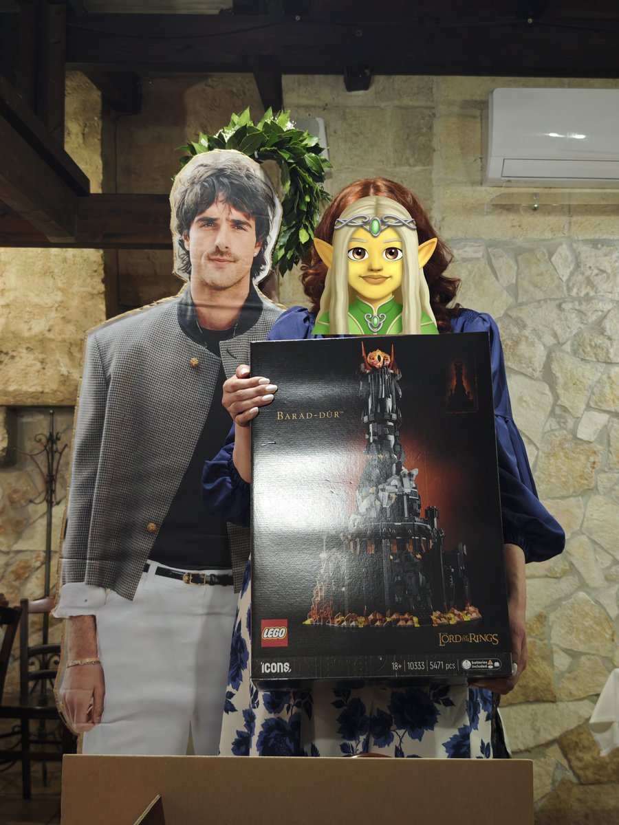 mari ☁️ tweet media