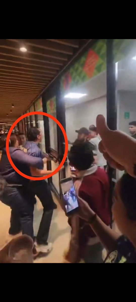 Cesare Vila tweet media