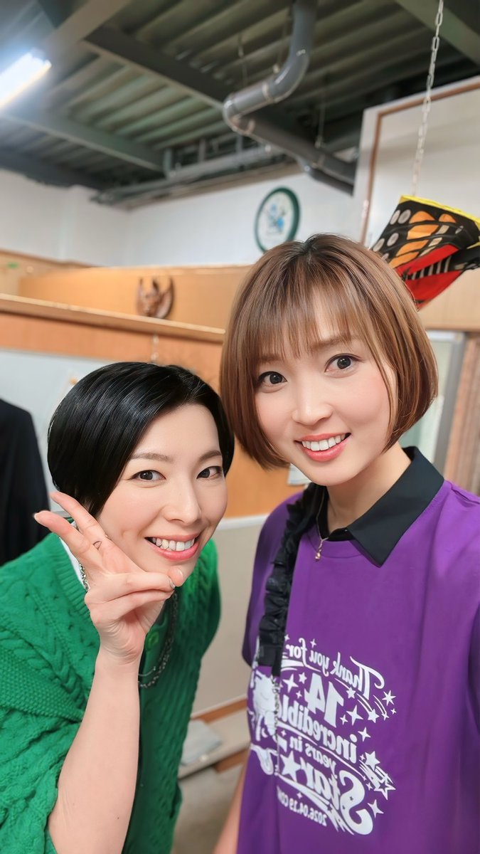 ①Star☆T生みの親✨清P、古P
②テーマ曲生みの親✨音響🔈正木さん
③メンバーの意識・モチベを上げ、魅せるパフォーマンス生みの親✨Hitomi

本当に多くの方々に支えられて…
感慨深い時間でした。

Star☆T第一章から、第二章へ