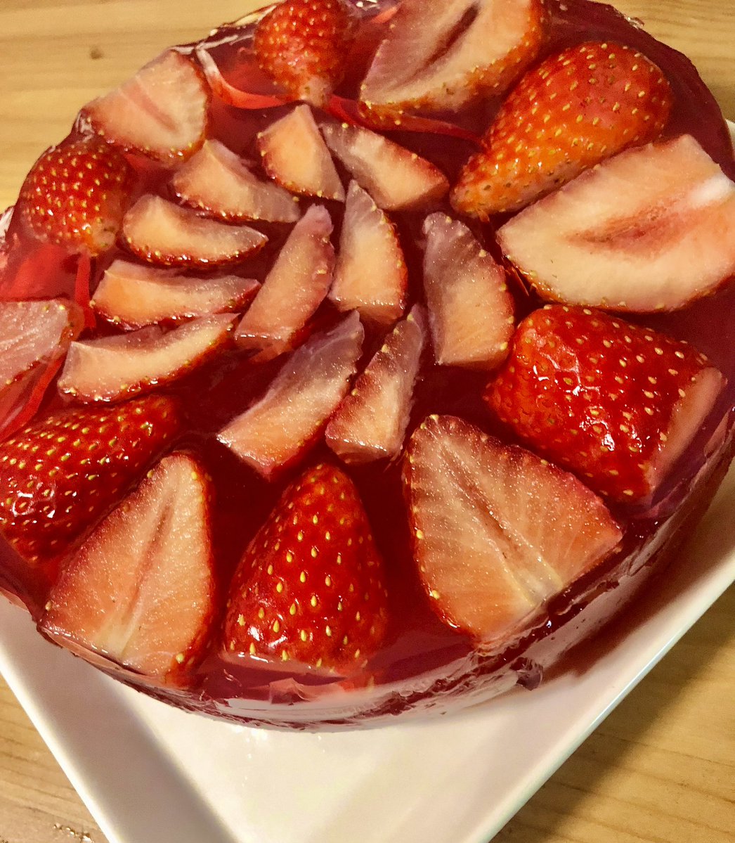 ロムスカ大佐ちゃん（リア充バルス強化月間） tweet media