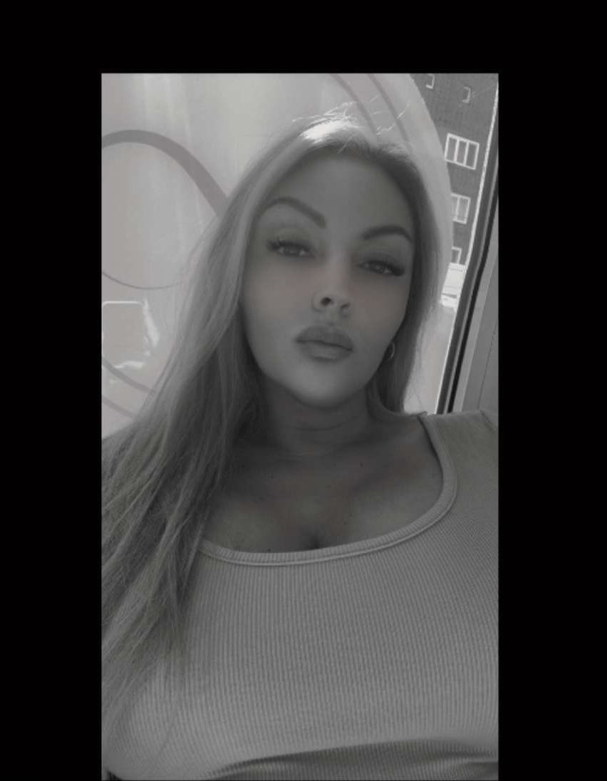 stripmaus's tweet image. 😌 #relax #viral #eyes #blondi