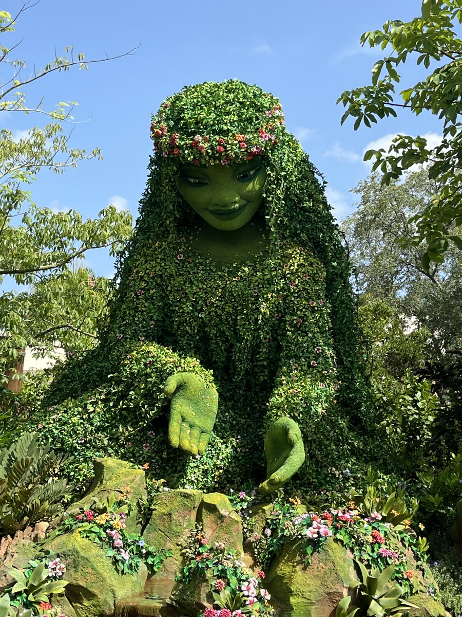 Disney Clips Guy tweet media