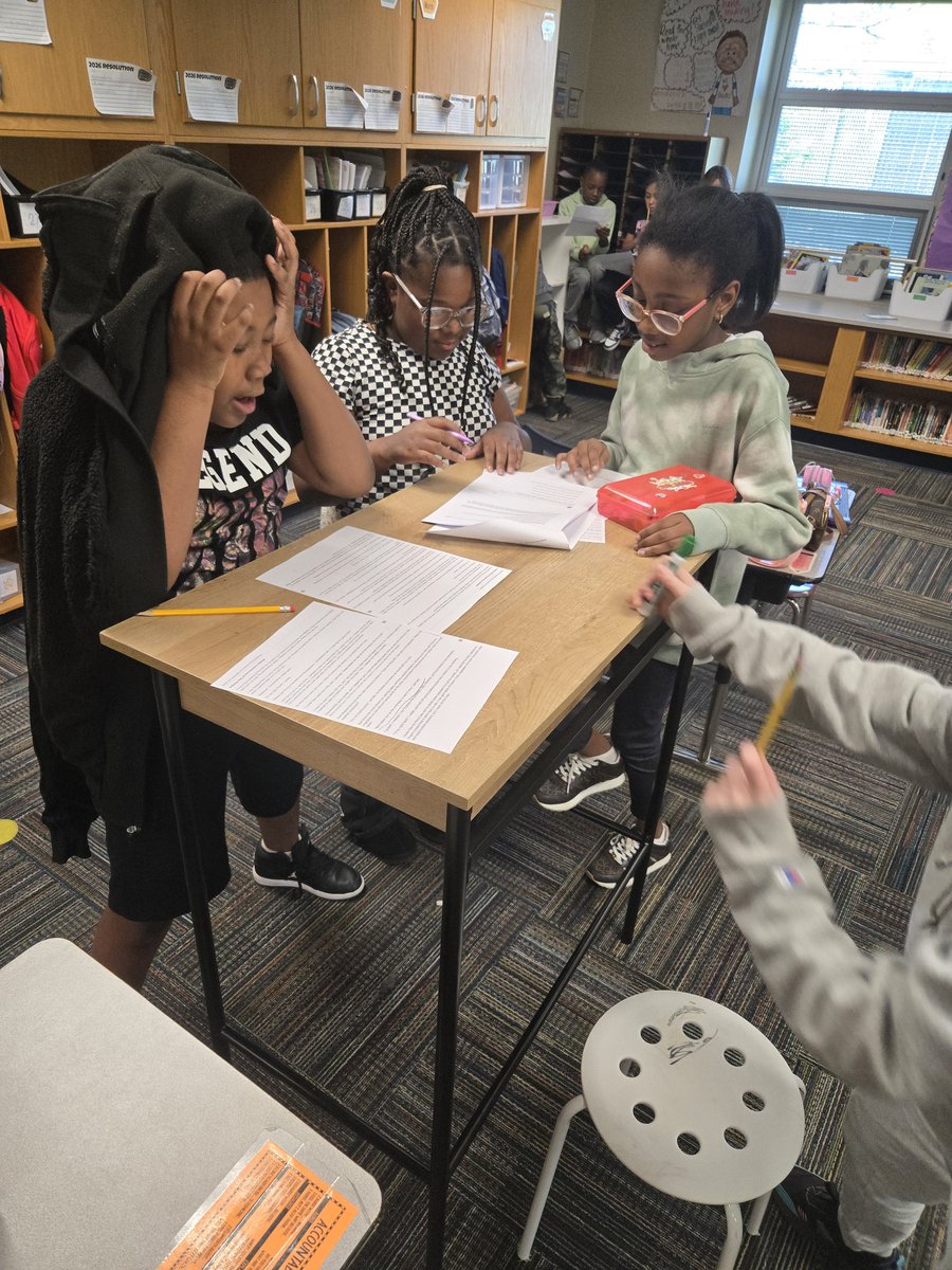 MrsPease4th's tweet image. First day of ELA review went so well! We loved playing Jackpot! 😍 #wearewayne