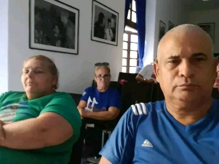 IsabelCard95128's tweet photo. 💥 Resultados de la Emulación Nacional de los CDR 🇨🇺 en el Pleno Nacional.
Provincia MATANZAS💪 Vanguardia  Nacional 
Provincias Destacadas Santiago De Cuba y Pinar Del Rio.
      Muchas felicidades 💐💐💐💐

#CDRCuba #MatancerosEnVictoria #CDRMatanzas  #CubaEstáFirme. https://t.co/u9tx1J2BpW