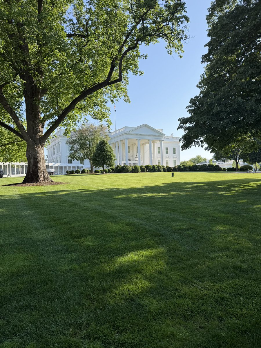 michaeltbenson's tweet image. Quite the day in our nation's capital city with our back-to-back national champion @WVURifle team (and 21st overall) and @wrenbaker (photo inside @WhiteHouse) with the founder of the @NCAA Teddy Roosevelt

Thanks to @realDonaldTrump for hosting championship teams today
