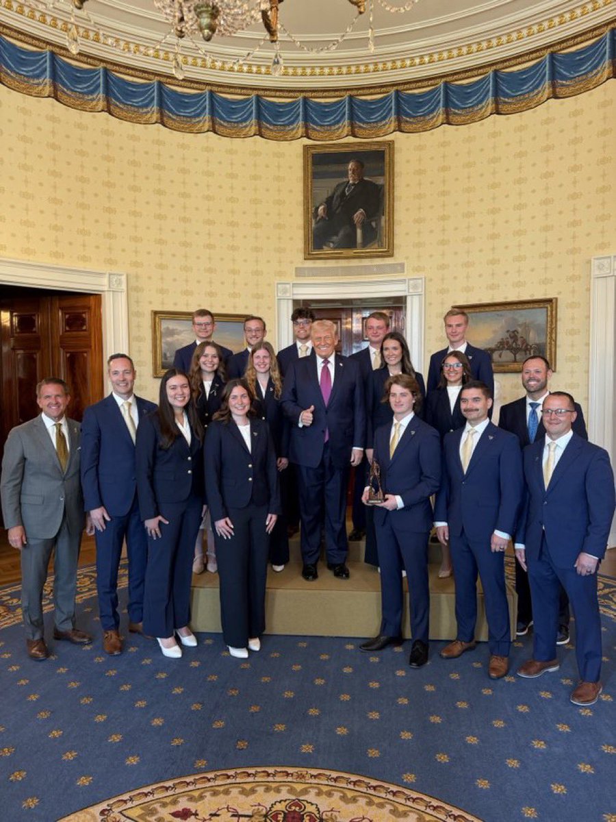 michaeltbenson's tweet image. Quite the day in our nation's capital city with our back-to-back national champion @WVURifle team (and 21st overall) and @wrenbaker (photo inside @WhiteHouse) with the founder of the @NCAA Teddy Roosevelt

Thanks to @realDonaldTrump for hosting championship teams today