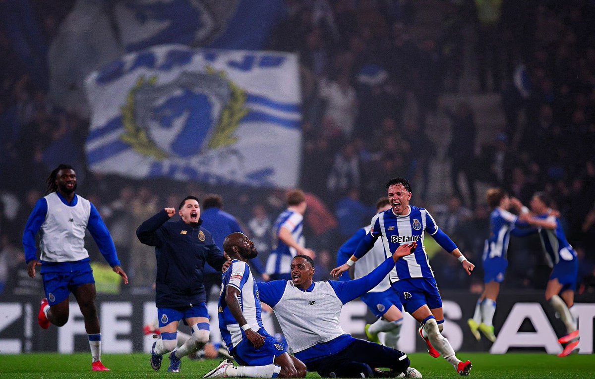 Cada bola como se fosse a última. Mostrem o que é ser Porto 💙