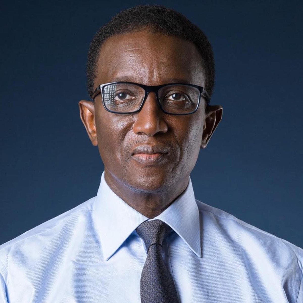 Diomay a reçu Amadou Ba ancien PM discrètement,finalement mbido demna …Dinaassi  nieuwaatt

De Cheikh Bara Ndiaye