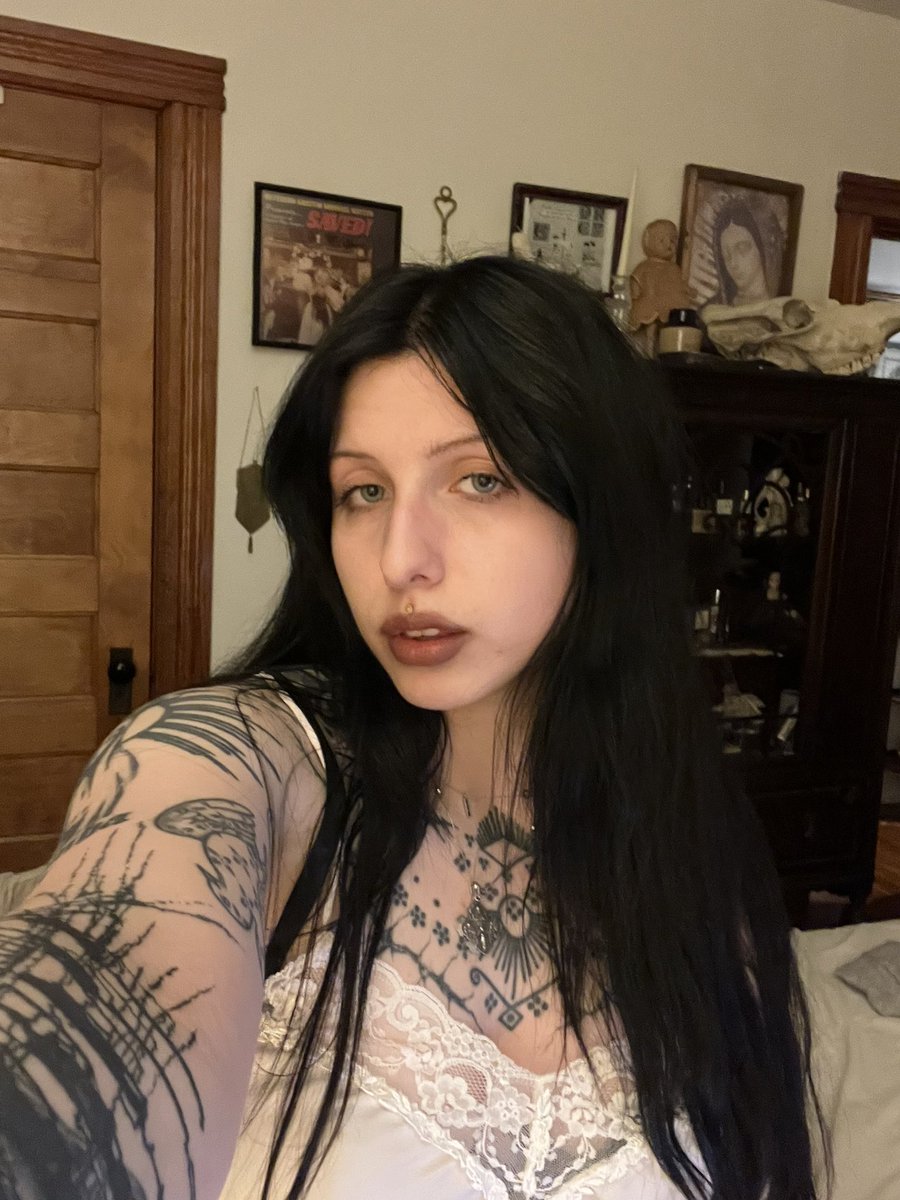 Lexi tweet media