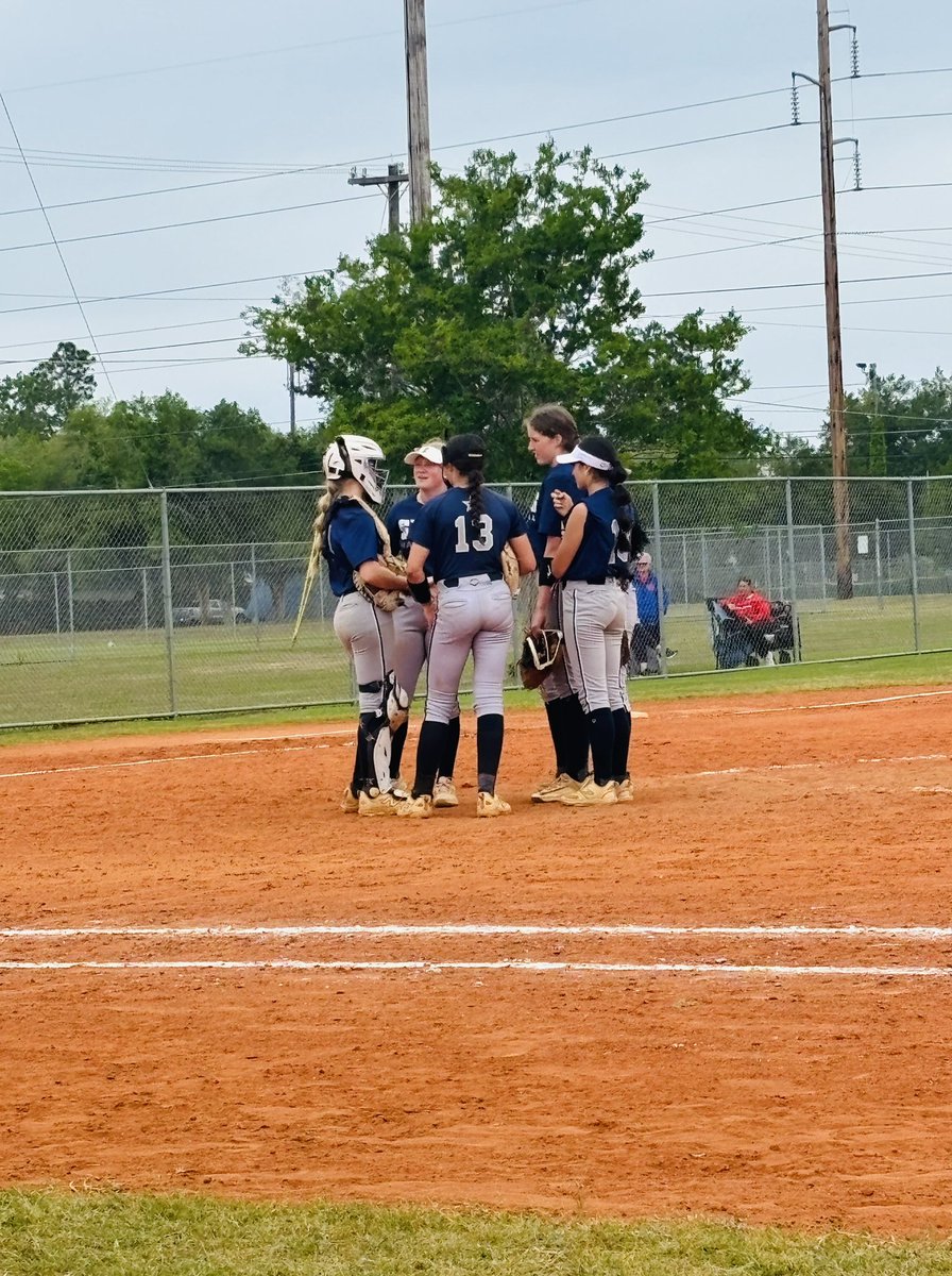 Mickey_Branson's tweet photo. The weekend in Tally against older competition (committed) definitely helped push our comfort zone!  Felt like I was the Walk Queen on Day 1…and just trying to find a groove with my bat on Day 2.  .400 AVG and .700 OBP (10PA) wasn’t exactly where I wanted to finish at the plate, back to work this week!!!!  Getting more and more comfortable at a position I haven’t seen in a while, so taking all the “little wins” and building for this long spring season! 🌟💙🤍 Looking forward to seeing many travel circuit friends as we head to Dalton this weekend and compete at the PGF Georgia Oaks! 
@MZEaglesNest @LineDsoftball @starsnatward @ExtraInningSB @CoastRecruitsSB @SoftballHome @Softball_Home @gatorjack72 @RecruitMatador @softballhype @THEWOWSB @GradickSports @HSM_WestGA @THEWOWSB @RealmRecruiting