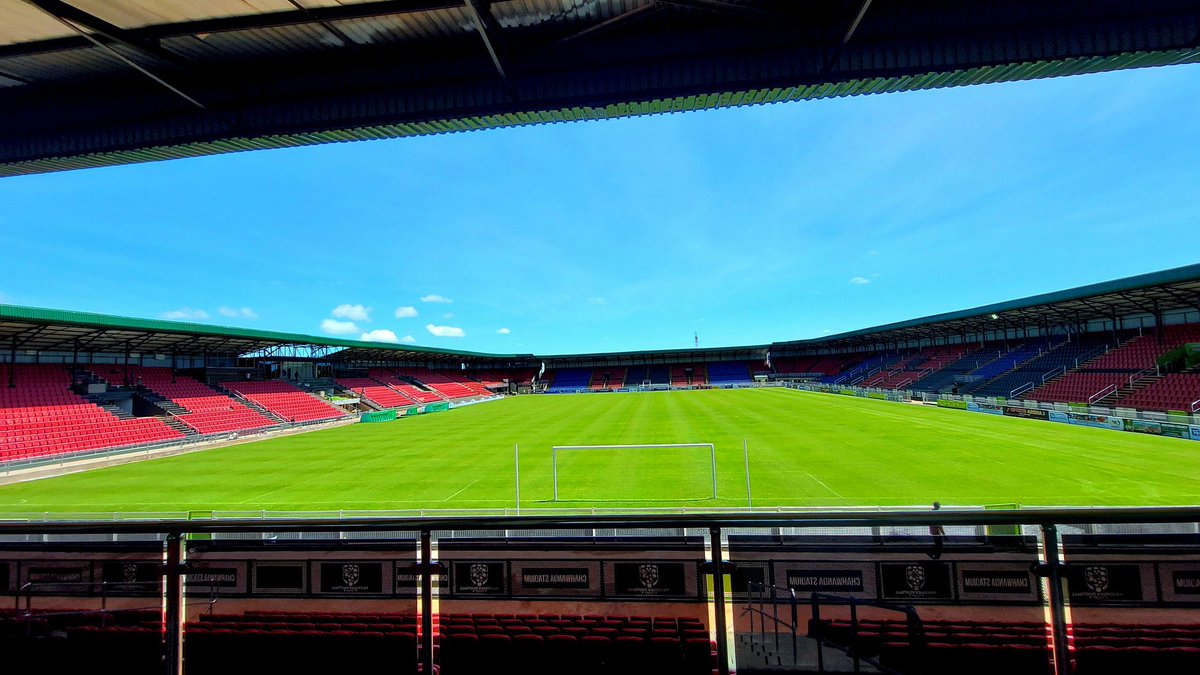 m a y o r 🌴 tweet media