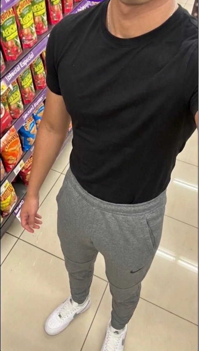 Pollito de Q1 tweet media