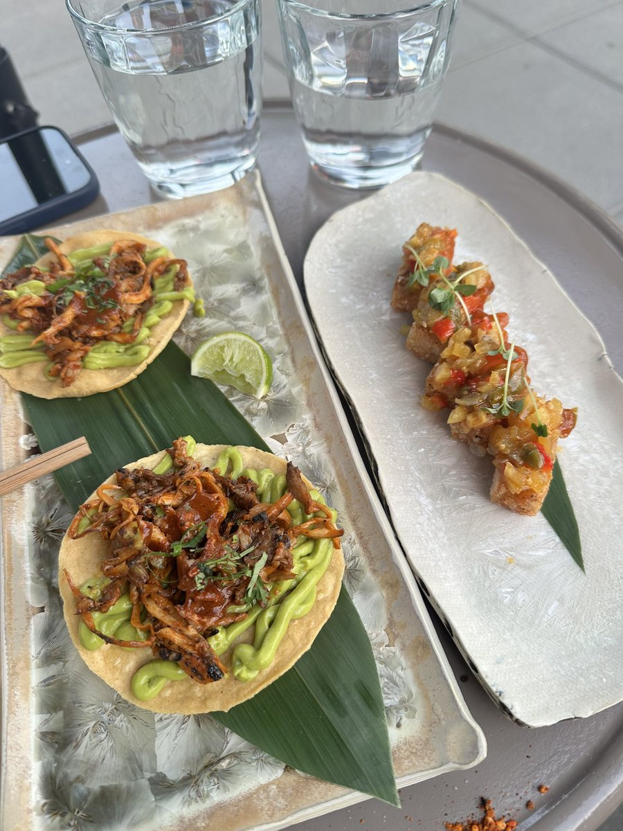 datekimlv's tweet photo. Quick bite at Chotto Matte. So tasty! https://t.co/9YHz59xDqU