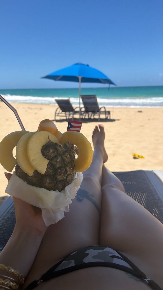 نیکی tweet media