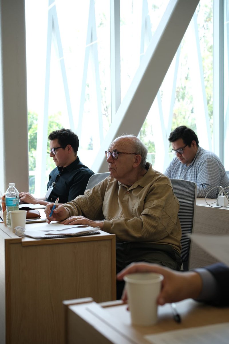 Facultad FilosofíaUP tweet media