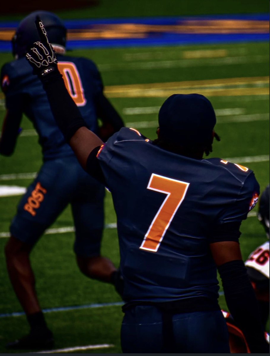 Hwilkinsoniii's tweet photo. Blessed to receive a D2 Offer from Post university ! 
@post_fb @CoachMikeDay @CollegeFBPortal https://t.co/lg2EQFK6Ba