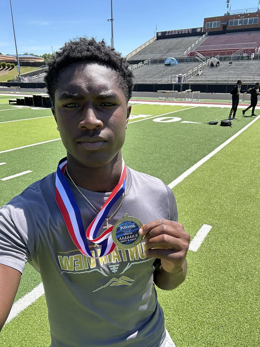 IvanToppar's tweet photo. Region Champ in long jump‼️🏆 https://t.co/5wsUtqU6h5