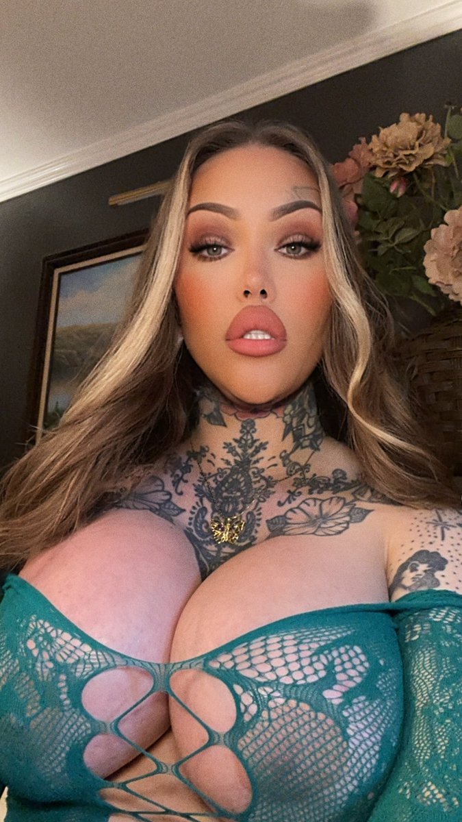 𝕹𝖆𝖉𝖎𝖆 𝖑𝖔𝖛𝖊 tweet media