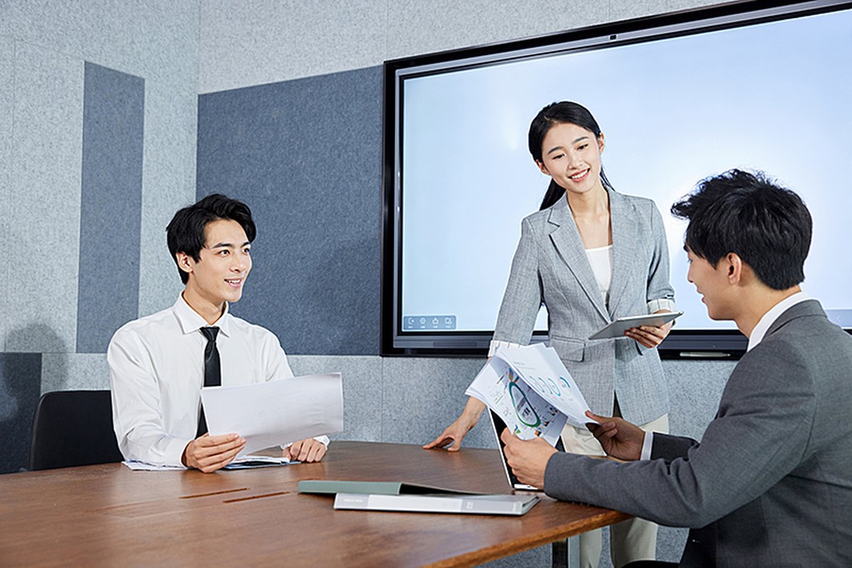 Michelle McKenna tweet media