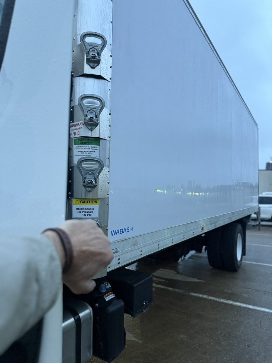 JB and family tweet media