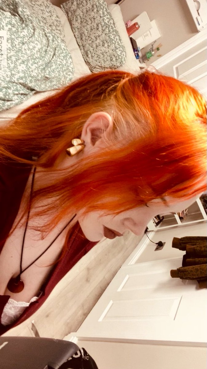 hmbrgrndsprite's tweet image. Hi me and San and new hair hey 

#atinyselcaday #asd #choisan @ATEEZofficial