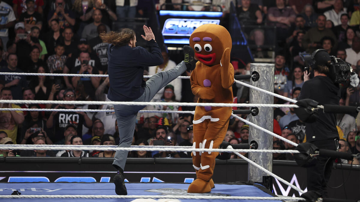 WrestlePurists's tweet image. #SmackDown Last Friday -

Average Viewers: 1,580,000

P18-49: 0.42