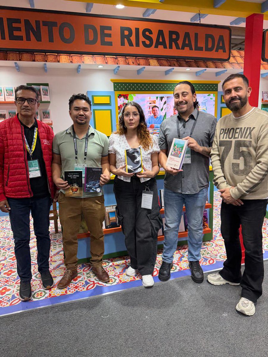 PatinoJuanD's tweet photo. Risaralda abre su capítulo en la FILBo 2026 📚✨ Desde el pabellón 3, estand 545 en Corferias, llevamos un espacio inspirado en el Paisaje Cultural Cafetero donde la literatura, el café de especialidad y el turismo se encuentran.

23 autores, cerca de 250 títulos y todo el sello Hecho en Risaralda para mostrarle a Colombia 🇨🇴