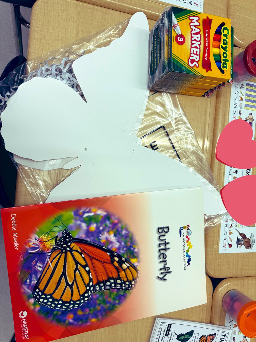 msv430's tweet image. Today we started learning about different types of butterflies 🦋 and how they look. We also began to draw ✍️ the wings. Can’t wait to show you our artwork! 🖼️ Thank you @dsmom58 for the wings! We LOVE ❤️ you! 

#clearthelist #autism #specialneeds