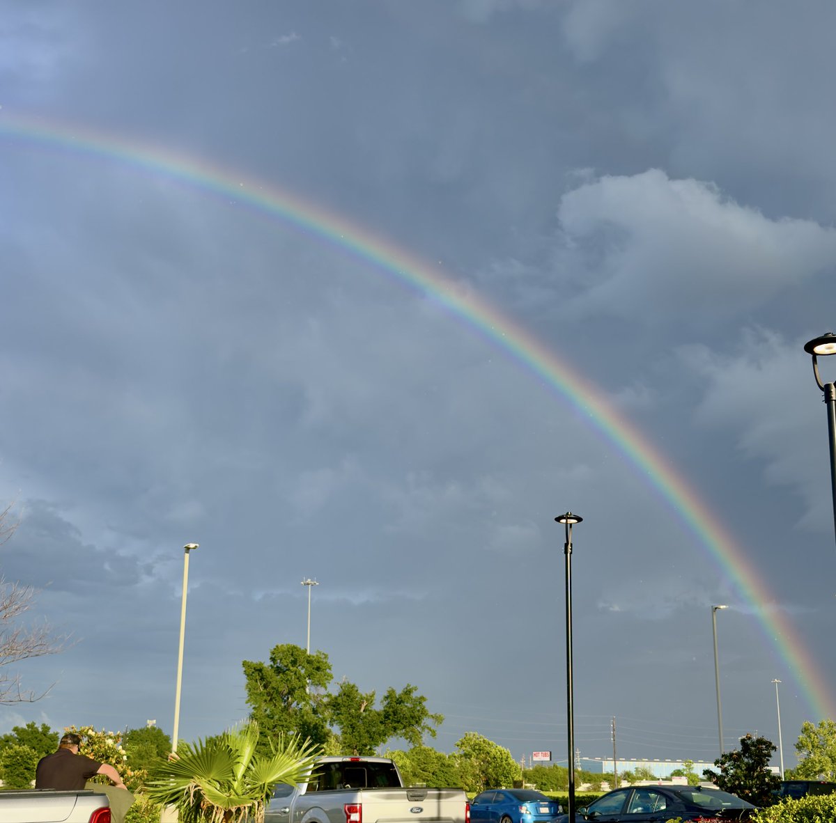 batzman's tweet photo. Traveling for business on my birthday. Had dinner at @CHEGAUCHO in Tomball, TX. Wonderful dinner and it finished with a rainbow! https://t.co/CvFExuocrX