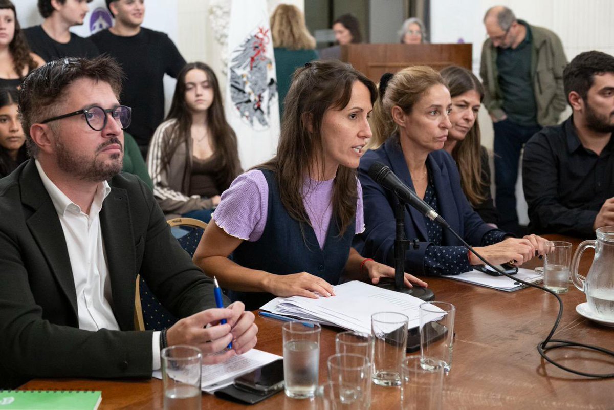 Legislatura CABA tweet media