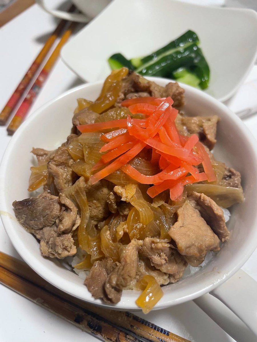 0214_0719's tweet photo. セラピストの整い飯
豚丼　　

前日から仕込んだ

#自炊
#セラピスト
#稲田堤 https://t.co/2wu3BfZHGZ