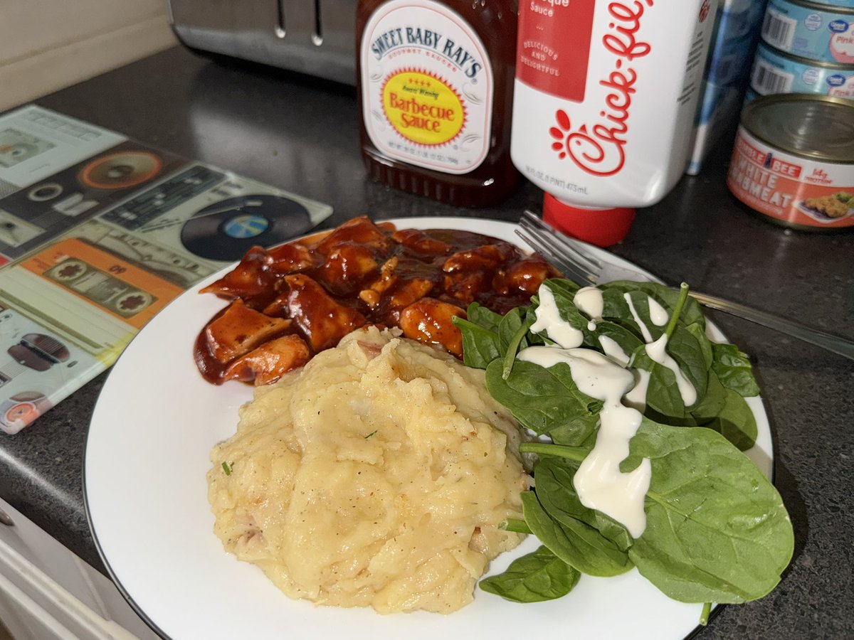 DJ RichFLo tweet media