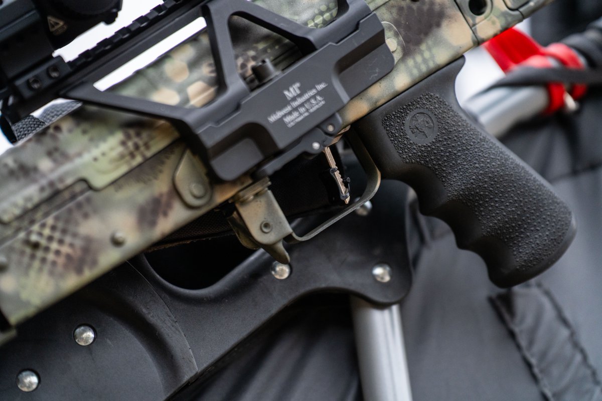 _HIPERFIRE's tweet image. Virtually no take-up. Polished internals. User-adjustable at 2.5 or 3.5 lbs.

The HIPERTOUCH ECLipse. The flagship HIPERFIRE trigger for the shooter who wants the best the platform offers.

hiperfire.com
#HIPERFIRE #ECLipse #AR15Trigger